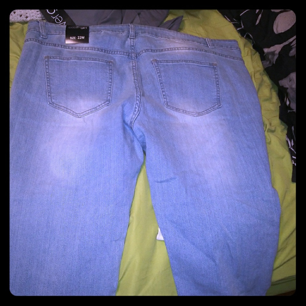 Cover girl distressed jeans